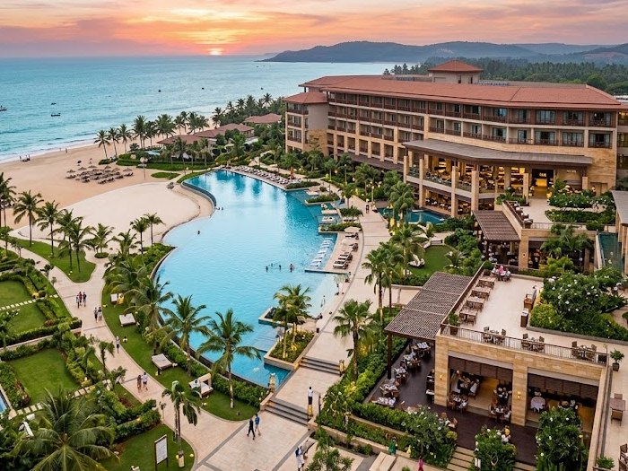 Hotels & Resorts